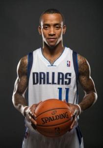 国足的后防 国足的后防